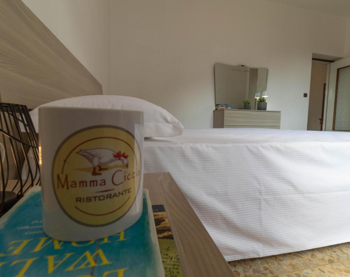 Mamma Ciccia Holiday Home - Mountains & Lake مانديلو ديل لاريو المظهر الخارجي الصورة